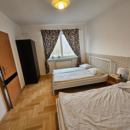 Green Kabaty Apartment 2 华沙 客房 照片
